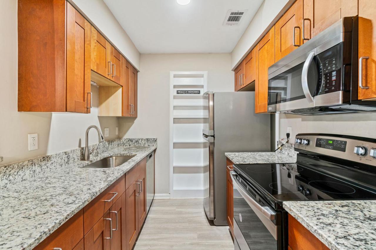 Rm2 - 1Bdr 1Bath Cozy Ensuite Shared Condo Atlanta Exterior photo